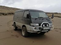 Mitsubishi Delica, 1992